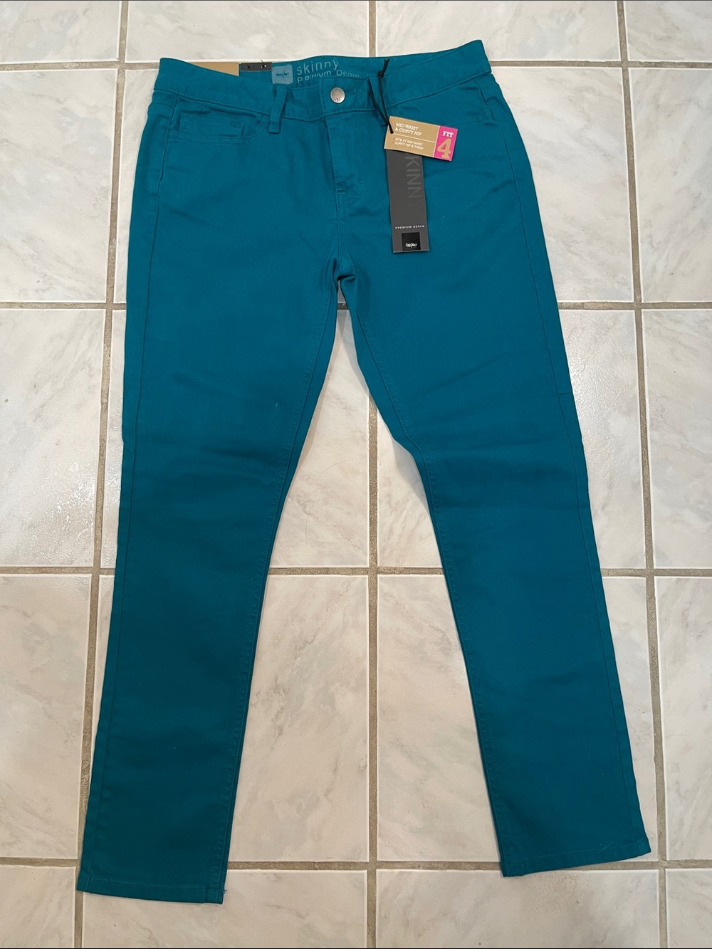 Massimo Teal Skinny Curvy Fit Jeans Size 8 NWT